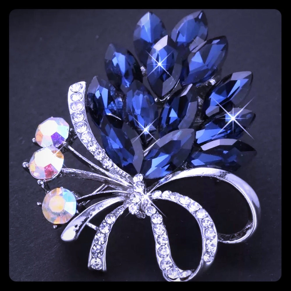 BLUE AND SILVER BROOCH